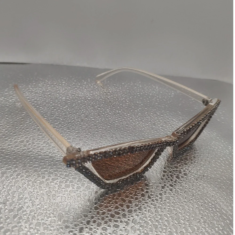 Rhinestone Cat Eye‎ Sunglasses Clear Frame Amber Lens Glam Bling 54-18-141